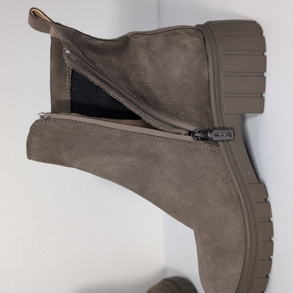 Blondo Prestly Waterproof Bootie Taupe Size 8.5 Side Zip Grey Tan - Picture 8 of 13